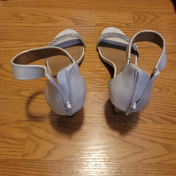 Style & Co Philly's Two Piece Evening Sandals/Heels - Picture 3 of 3